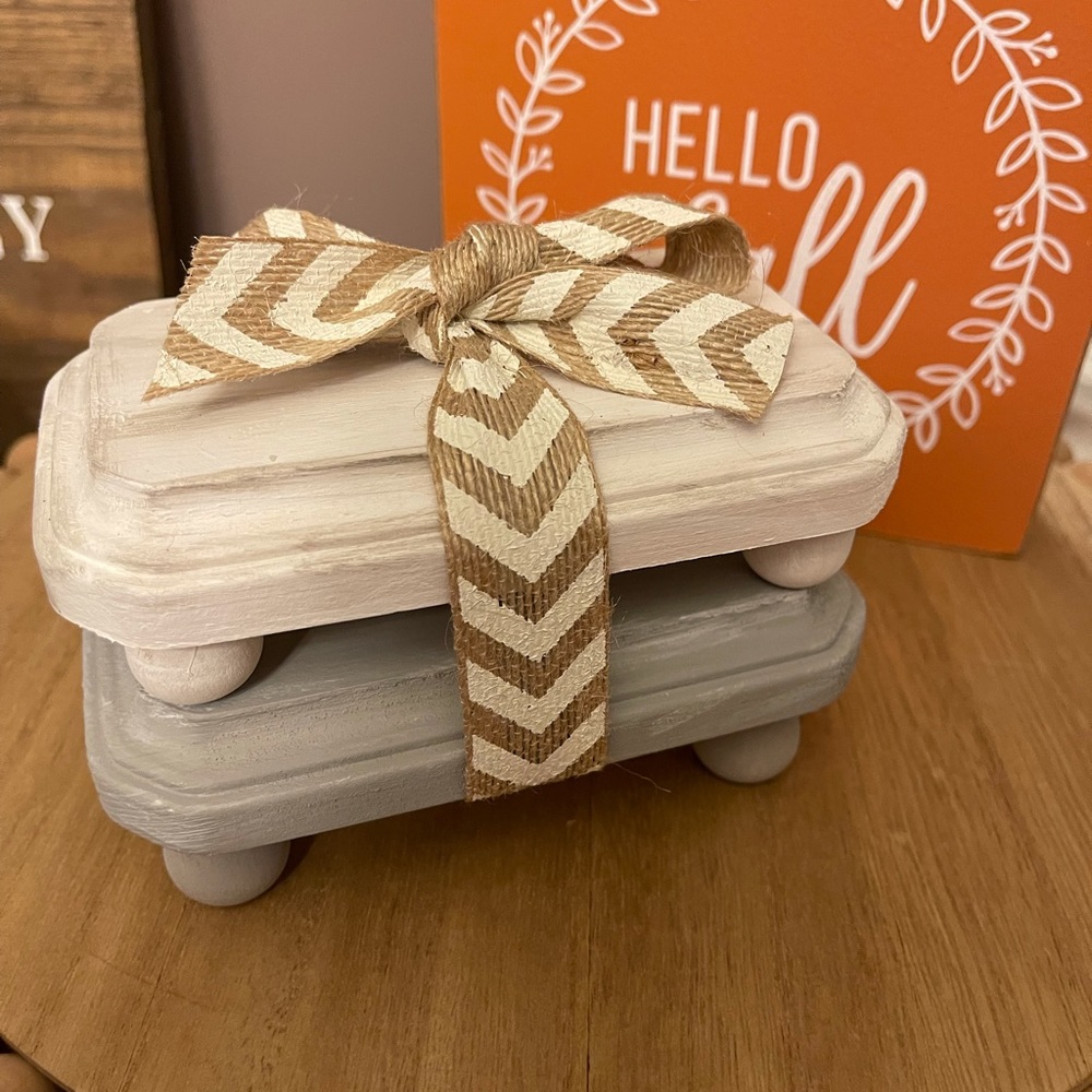 Farmhouse Wood Riser Set